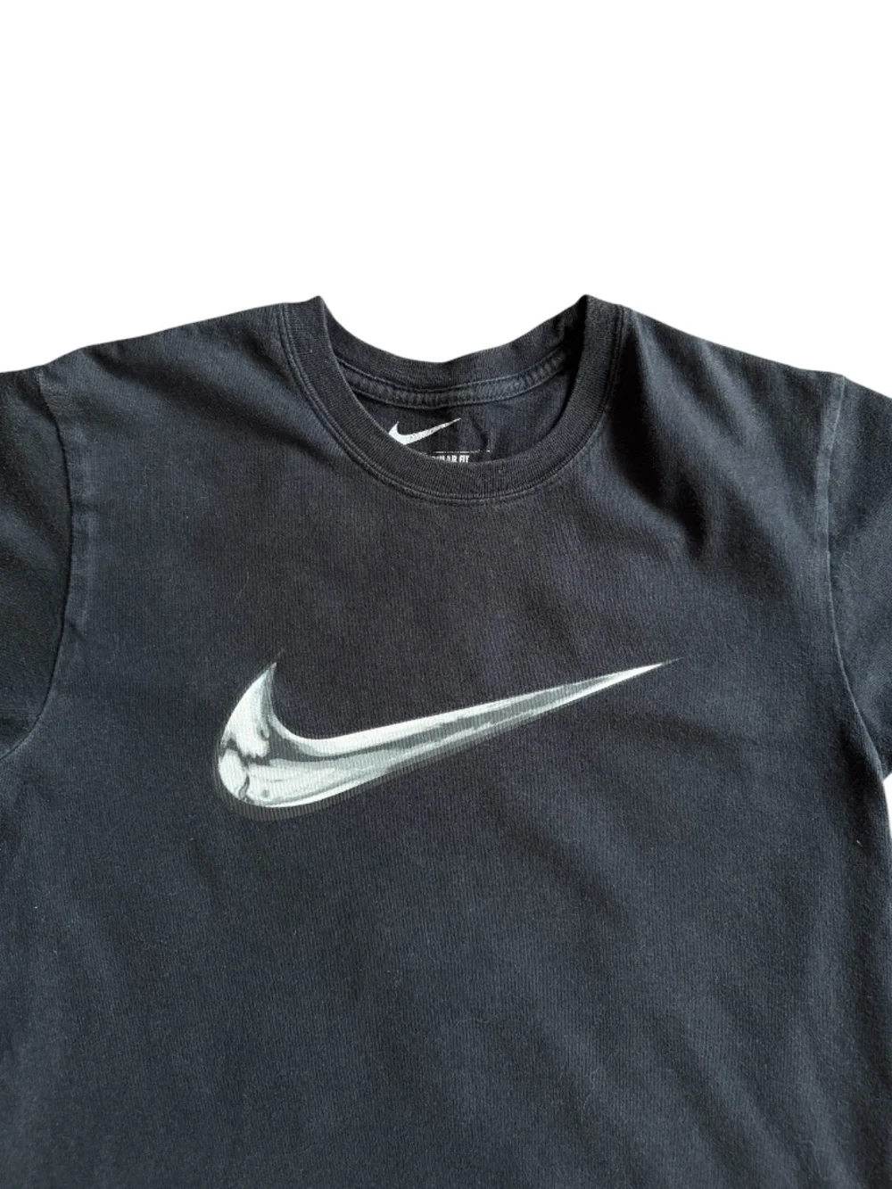 Nike Chrome Swoosh Logo